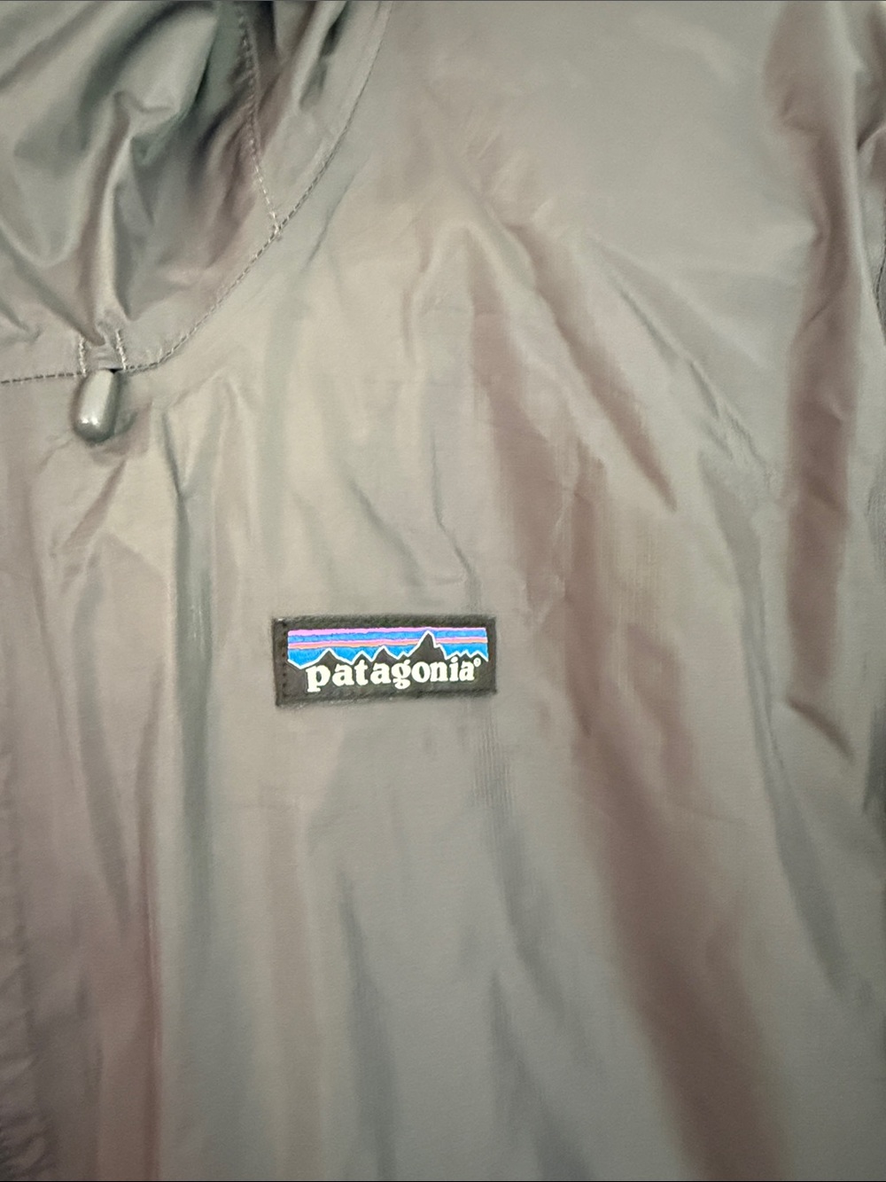 Patagonia Men's Hooded Windbreaker Jacket - Dark Gray - Picture 2 of 5